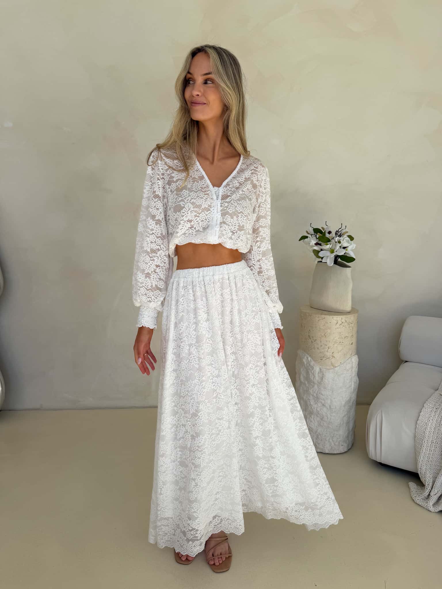 Amelie Lace Skirt - White
