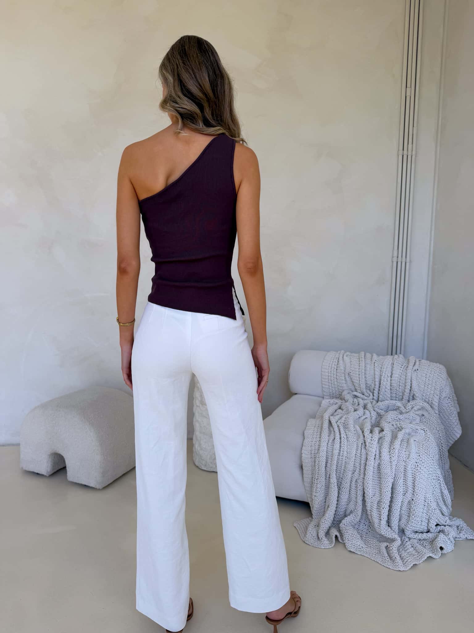 Quinn One Shoulder Top - Chocolate
