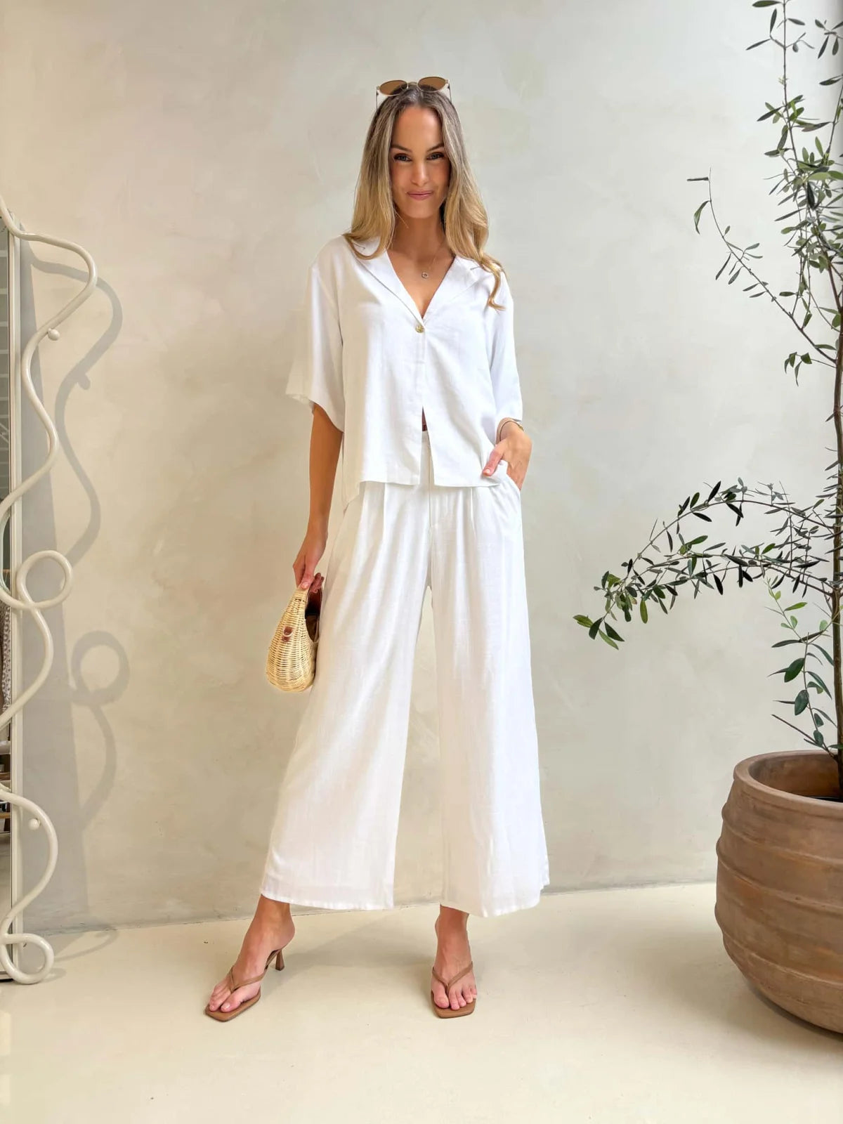 Alani Pant - White Bottom