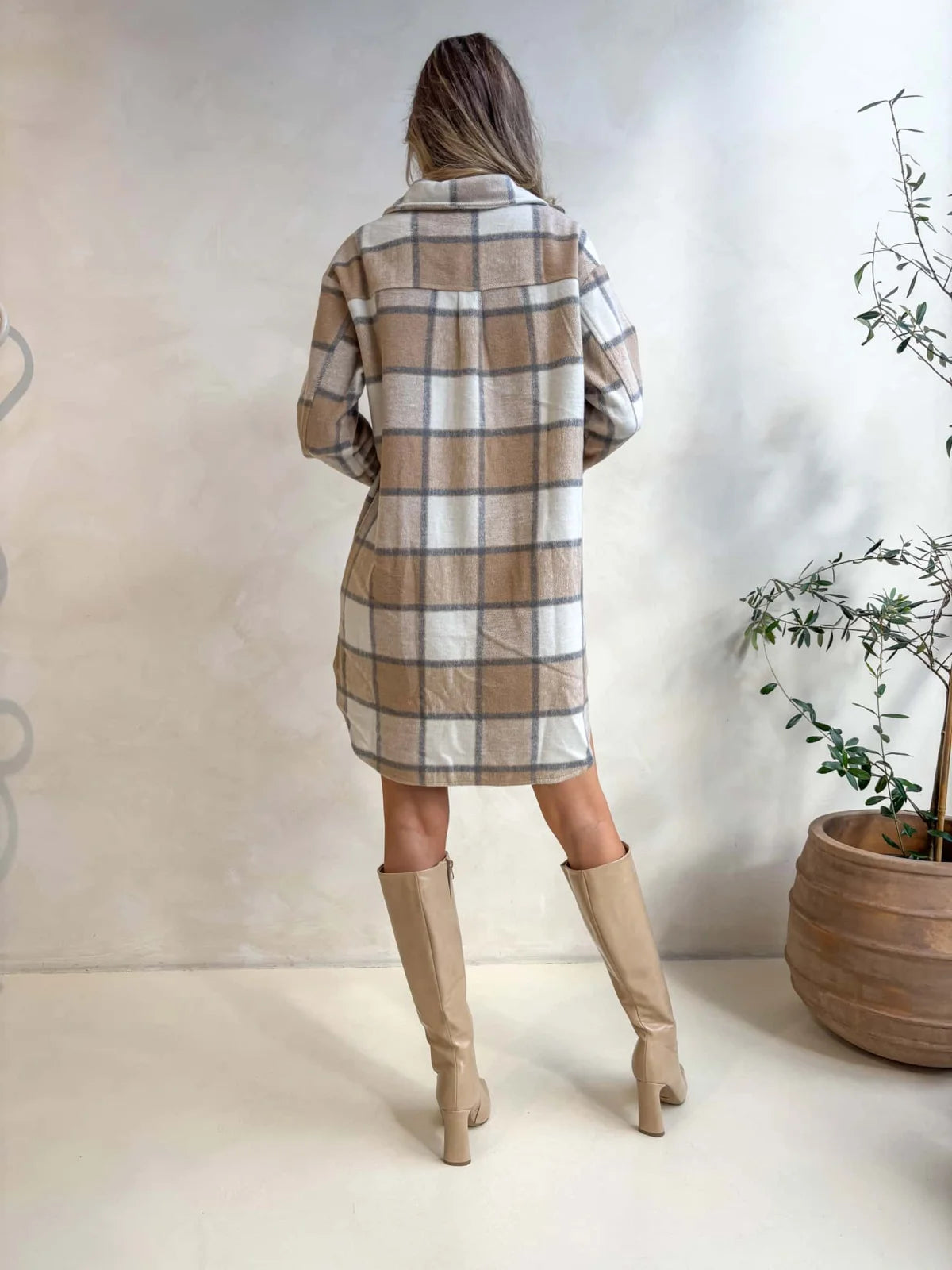 Kenzie Shacket - Beige Check Outerwear